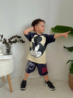 Morbella Erkek Çocuk Mickey Mouse Baskılı Kısa Kollu Siyah-Krem Takım – 2’li Yazlık Kombin
