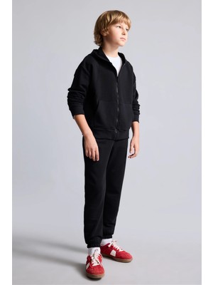 DeFacto Regular Fit Elastik Bel Siyah Pantolon Erkek Çocuk H9195A826AU