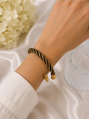 Bymiel Gold Siyah Burgu Çelik Kelepçe Bileklik – Unisex Halat Tasarımlı Modern Bileklik