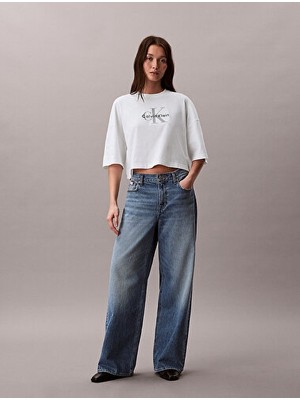 Calvin Klein Kadın Ss Boxy Fit Monologo Grafik Detaylı Crop T-Shirt