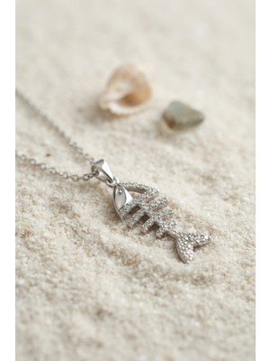 Hsc Bilişim 316L Çelik Zincir Gümüş Renk Minimal Zirkon Taşlı Balık Kılçığı Kolye