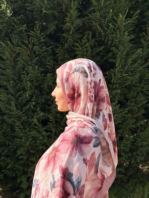 Açık Pembe Çiçek Desenli