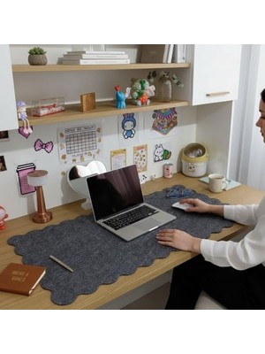 Keçe Bilgisayar Mouse Pedi Kıvrımlı 98X45 cm Antrasit Renk Çalışma Masası Düzenleyici 3 mm Kalınlık Masa Üstü Düzenleyici Mat