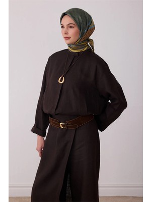 Belli Yeşil Geometrik Desen %100 Twill Ipek Eşarp 4423-02