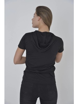 Kadın Kapüşonlu T-Shirt Kısa Kol Bisiklet Yaka Slimfit Tişört   - Siyah