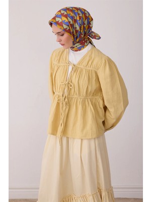 Belli Sarı Geometrik Desen %100 Twill Ipek Eşarp 4406-32