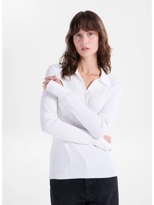 Fabrika Beyaz Kadın Slim Fit Kazak F6WL-KZK0004