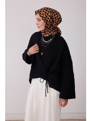 Belli Kahverengi Geometrik Desen %100 Twill Ipek Eşarp 4407-02