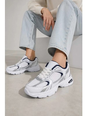 Slipcat Kadın Spor Ayakkabı, Fileli, Bağcıklı, 4 cm Kalın Tabanlı Günlük Yürüyüş Sneaker