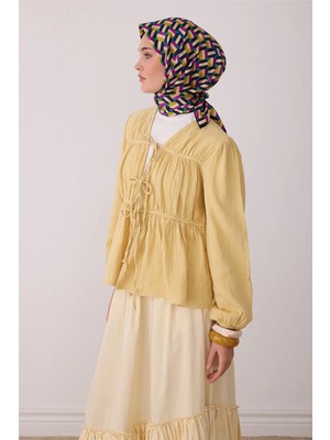 Belli Mor Geometrik Desen %100 Twill Ipek Eşarp 4407-85
