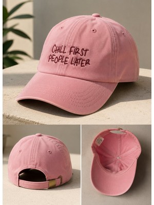 BarsDepo Chill First People Later Nakışlı Toz Pembe Vintage Şapka – Bordo Nakışlı Unisex