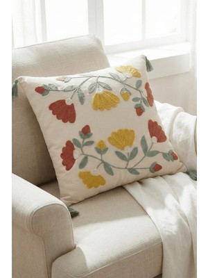 Buldan Natura Karanfil Çiçek Desenli Punch Nakışlı Dekoratif Kırlent Kılıfı 43×43 cm
