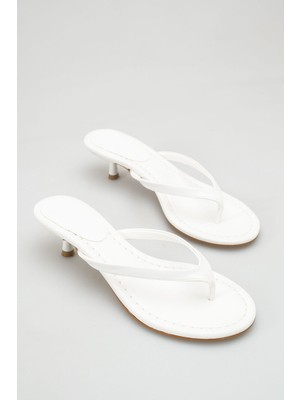 LUNORA SHOES MİNA KADIN BEYAZ CİLT PARMAK ARASI ALÇAK ÖKÇE ORTOPEDİK TERLİK