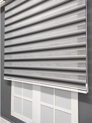 Siyah Gri Geçişli Zebra Stor (200X200)