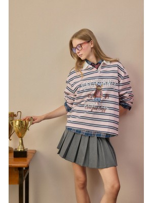 DeFacto %100 Pamuk Overshirt Fit Yarım Fermuarlı Baskılı Sweatshirt H4215AX26WN