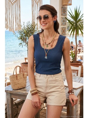 Lela Slim Fit Kalın Askılı Dantelli Kare Yaka Bürümcük Atlet Bayan Atlet 5864979