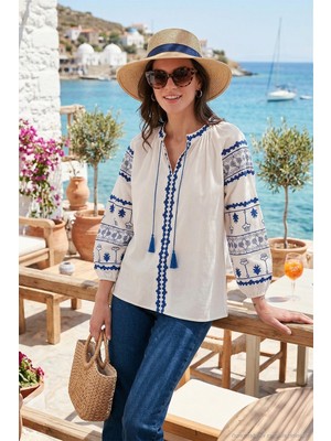 Lela Nakış Işlemeli Pamuklu Oversize Fit Bağlamalı V Yaka Bluz Bayan Bluz 676271