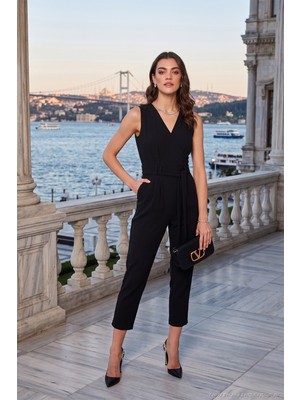 Lela Slim Fit Düz Paça Kruvaze Yaka Kemerli Tulum Bayan Tulum 6783626