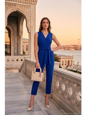 Lela Slim Fit Düz Paça Kruvaze Yaka Kemerli Tulum Bayan Tulum 6783626