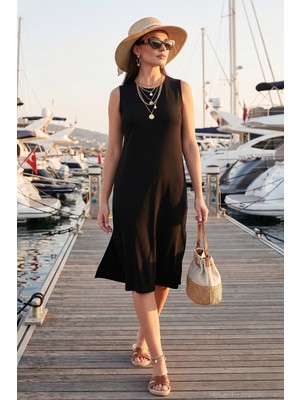 Lela Regular Fit Bisiklet Yaka Yırtmaç Detaylı Basic Midi Elbise Bayan Elbise 5866160