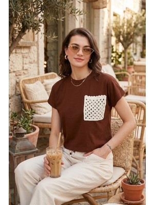Lela Pamuklu Tek Cepli Regular Fit Bisiklet Yaka T Shirt Bayan T Shirt 5865818
