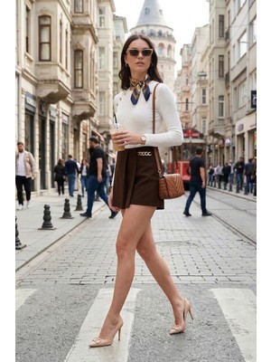 Lela Slim Fit Zincir Detaylı Normal Bel Şort Etek Bayan Şort Etek 6522043