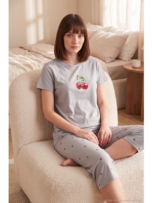 Lela Desenli Pamuklu Bisiklet Yaka Kaprili Pijama Takımı Bayan Pijama Takımı 65790787