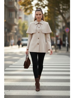 Lela Regular Fit Pelerin Detaylı Düğmeli Ceket Bayan Ceket 6927687