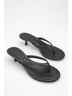 Lunora Shoes Mina Kadın Siyah Cilt Parmak Arası Alçak Ökçe Ortopedik Terlik