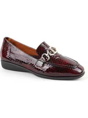 Libero Kadın Loafer Günlük Hakiki Deri Kroko Desenli Parlak Rugan Metal Zincir Tokalı Esnek Kauçuk Taban L031.26142209