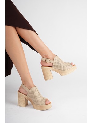 Analin Shoes Kadın Hakiki Deri Platform Topuklu Tokalı Sandalet