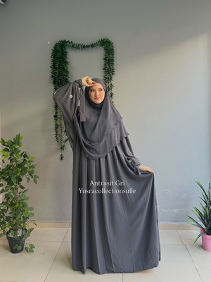 Yüsra Collection Tesettür Papatya Nakışlı Kol Bağlama Elbise ve Kısa Boy Sufle 2'litakım
