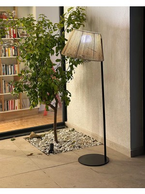Lumisky Octavio Kablosuz Rgb LED Lambader