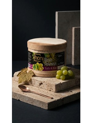 Honi Tokat'ın Meşhur Geleneksel Üzüm Pekmezi - %100 Doğal ve Katkısız (700GR)