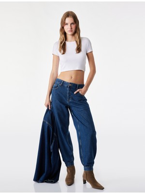 Koton Kadın Denim Harem Pantolon Relax Kalıp 5 Cepli Düğmeli Stoperli Kısa Paça Lacivert