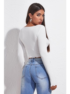 Kadın Beyaz Uzun Kollu Büzdürme Bağcık Detaylı Crop Top Bluz