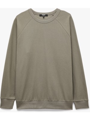 Koton Pamuklu Reglan Kollu Bisiklet Yaka Basic Sweatshirt