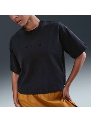 Nike W Nsw Luxe Ss Tee Boxy Kadın T-Shirt HV4955-010
