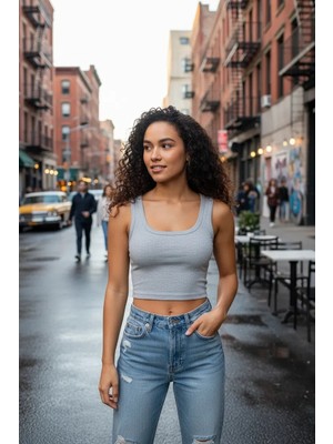 Nemere Kadın Gri Modern Fit Kare Yaka Crop Top Bluz