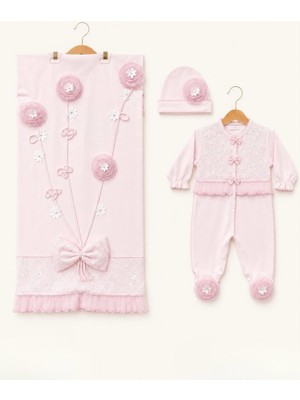 Kardeşler Bebe Çiçek Işlemeli Kız Bebek Battaniye Tulum 3’lü Set