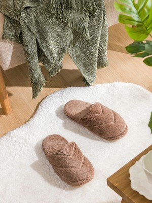 Lc Waikiki Yeni Sezon Nakışlı Pelüş Kız Çocuk Ev Terliği