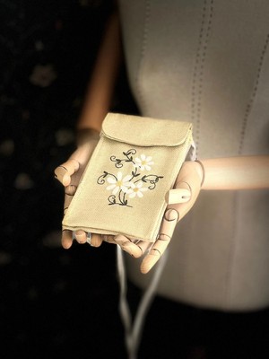 Ggart Handmade Meadov Nakış Işlemeli Keten Telefon Çantası, Telefon Kılıfı V4