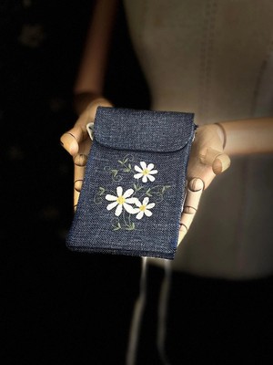 Ggart Handmade Meadov Nakış Işlemeli Keten Telefon Çantası, Telefon Kılıfı V72