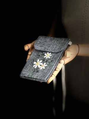 Ggart Handmade Meadov Nakış Işlemeli Keten Telefon Çantası, Telefon Kılıfı V44