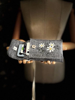 Ggart Handmade Meadov Nakış Işlemeli Keten Telefon Çantası, Telefon Kılıfı V26