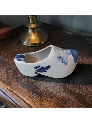 Hureggo Vintage Damgalı Handpainted Delft Blue Holland Porselen Çarık Obje - 12 cm