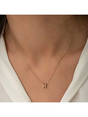 Hazego Gümüş Rose 3 Boyutlu H Harf Bayan Kolye