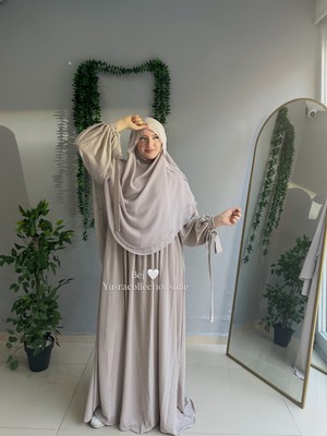Yüsra Collection Tesettür Liza Kol Bağlama Elbise ve Gölgeli Oval Sufle 2'li Takım