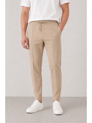 Erkek Bej Comfort Fit Jogger Pantolon – Ipli Bel ve Fermuarlı Paça