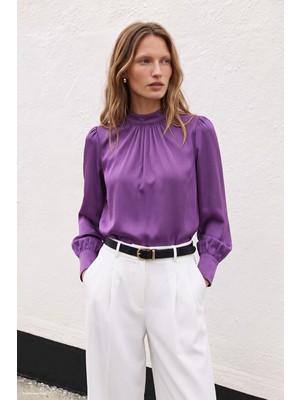 Sateen Yaka Detaylı Saten Bluz - Mor